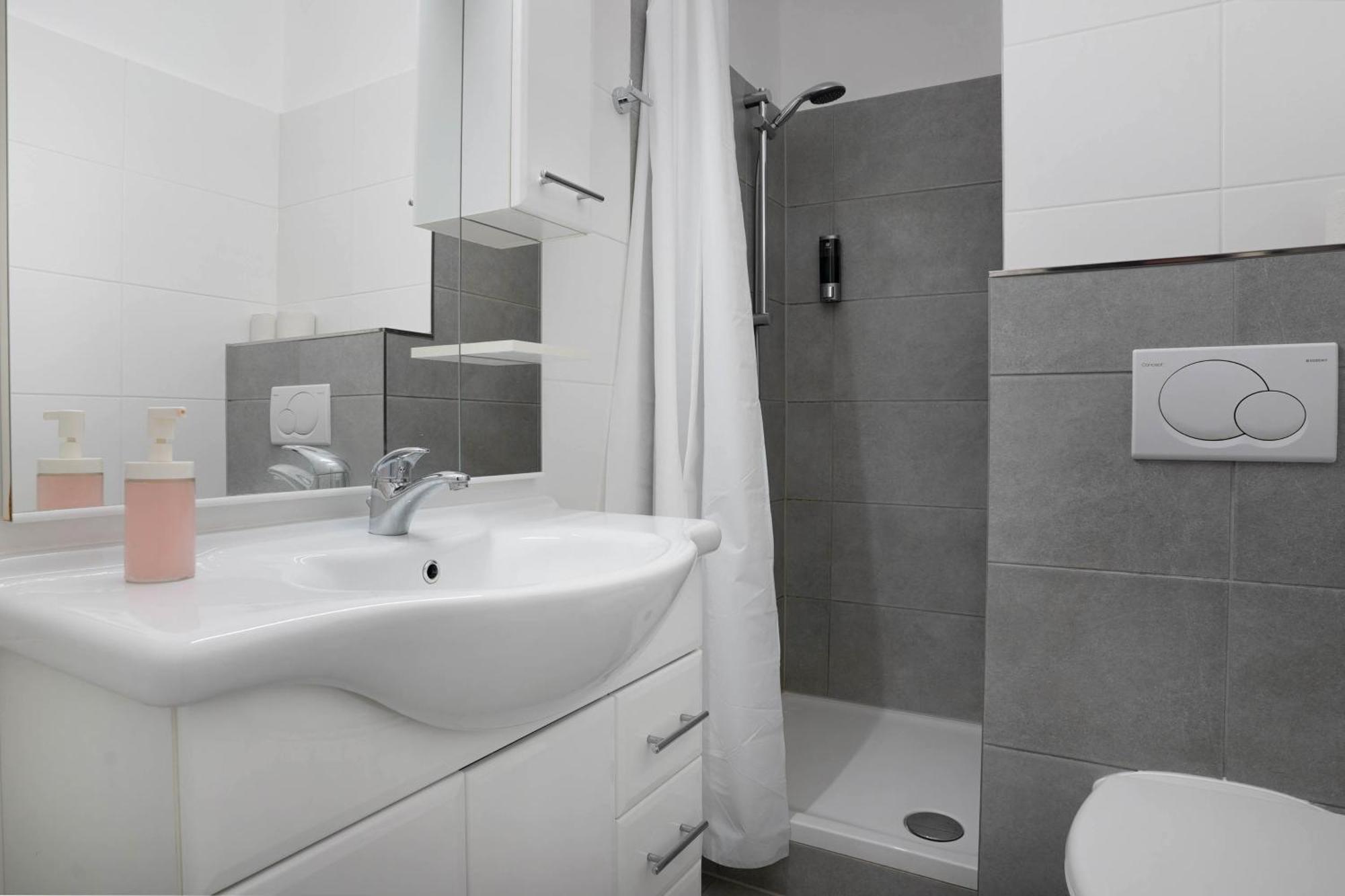 Schoene Apartments In Bad Rothenfelde I Private Parkplaetze Mit Ladesaeulen I Home2Share Екстериор снимка